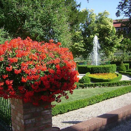 Locanda Dell'Arte Солонгелло Экстерьер фото