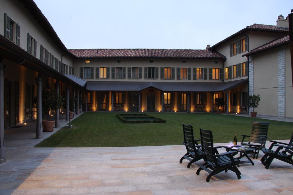 Locanda Dell'Arte Солонгелло Экстерьер фото