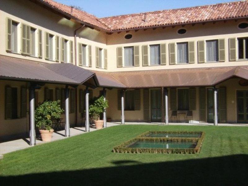 Locanda Dell'Arte Солонгелло Экстерьер фото